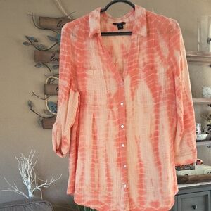 🔥🔥2 For $5 Clearance Intro. Off White and Orange Blouse🔥🔥